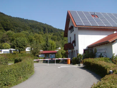Campingplatz-Zufahrt
